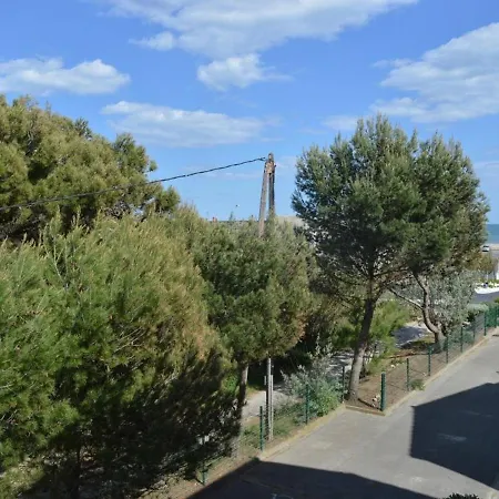 Apartment A 200m De La Plage, 2 Pieces Cabine, 6 Couchages, Loggia, Parking, Quartier Calme - Fr-1-229b-138