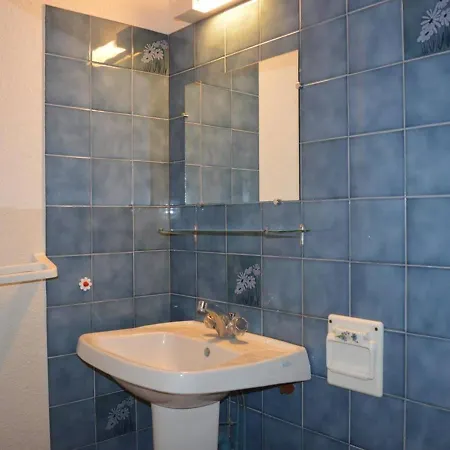 A 200m De La Plage, 2 Pieces Cabine, 6 Couchages, Loggia, Parking, Quartier Calme - Fr-1-229b-138 * Narbonne