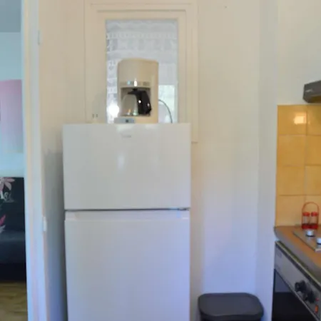 A 200m De La Plage, 2 Pieces Cabine, 6 Couchages, Loggia, Parking, Quartier Calme - Fr-1-229b-138 Apartment Narbonne